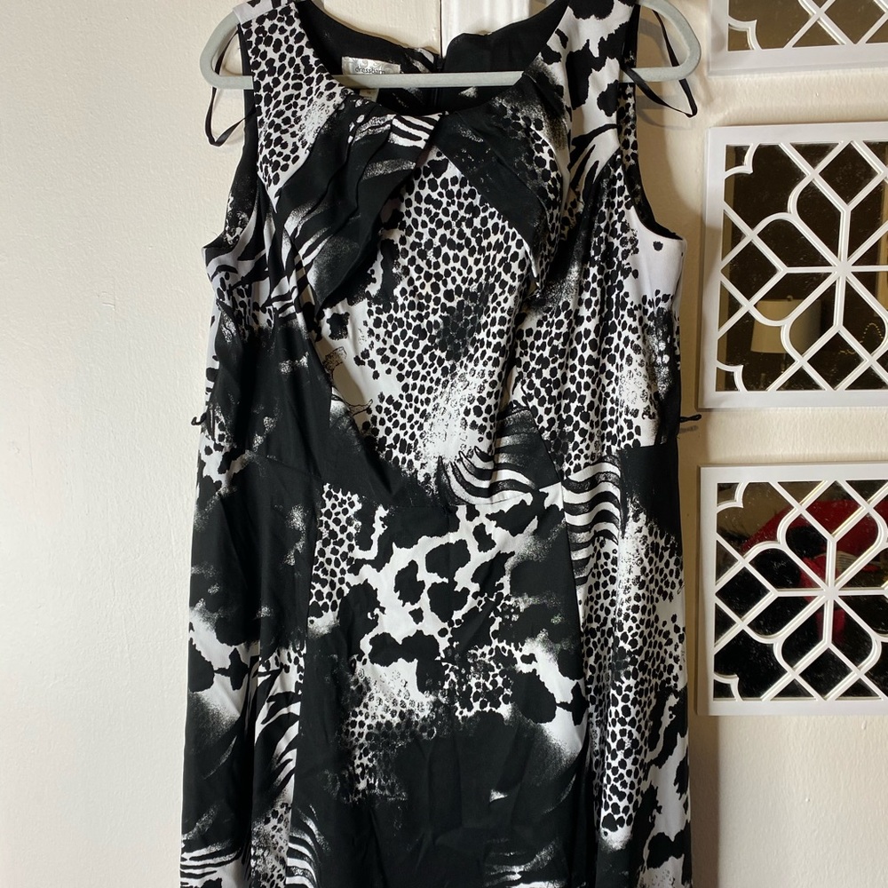 Black and white dress